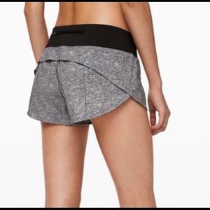 Lululemon hottie hot shorts!